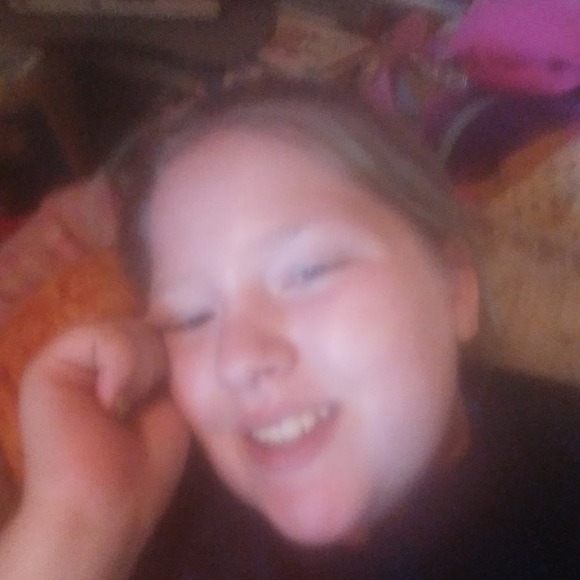Meet your Posher, Hailey - Picture 1 of 1